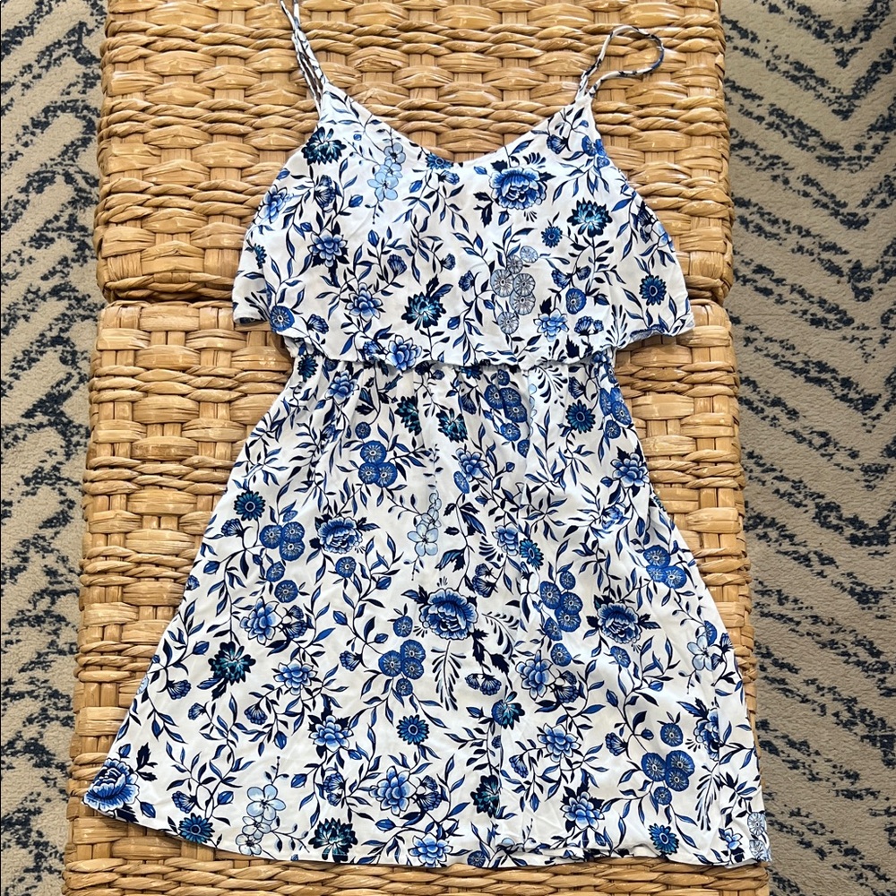 NWT Floral Blue and White Sundress